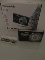 camara panasinic f5   14.1mp